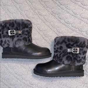 UGG | Animal print Ankle Boot With Buckle leopard